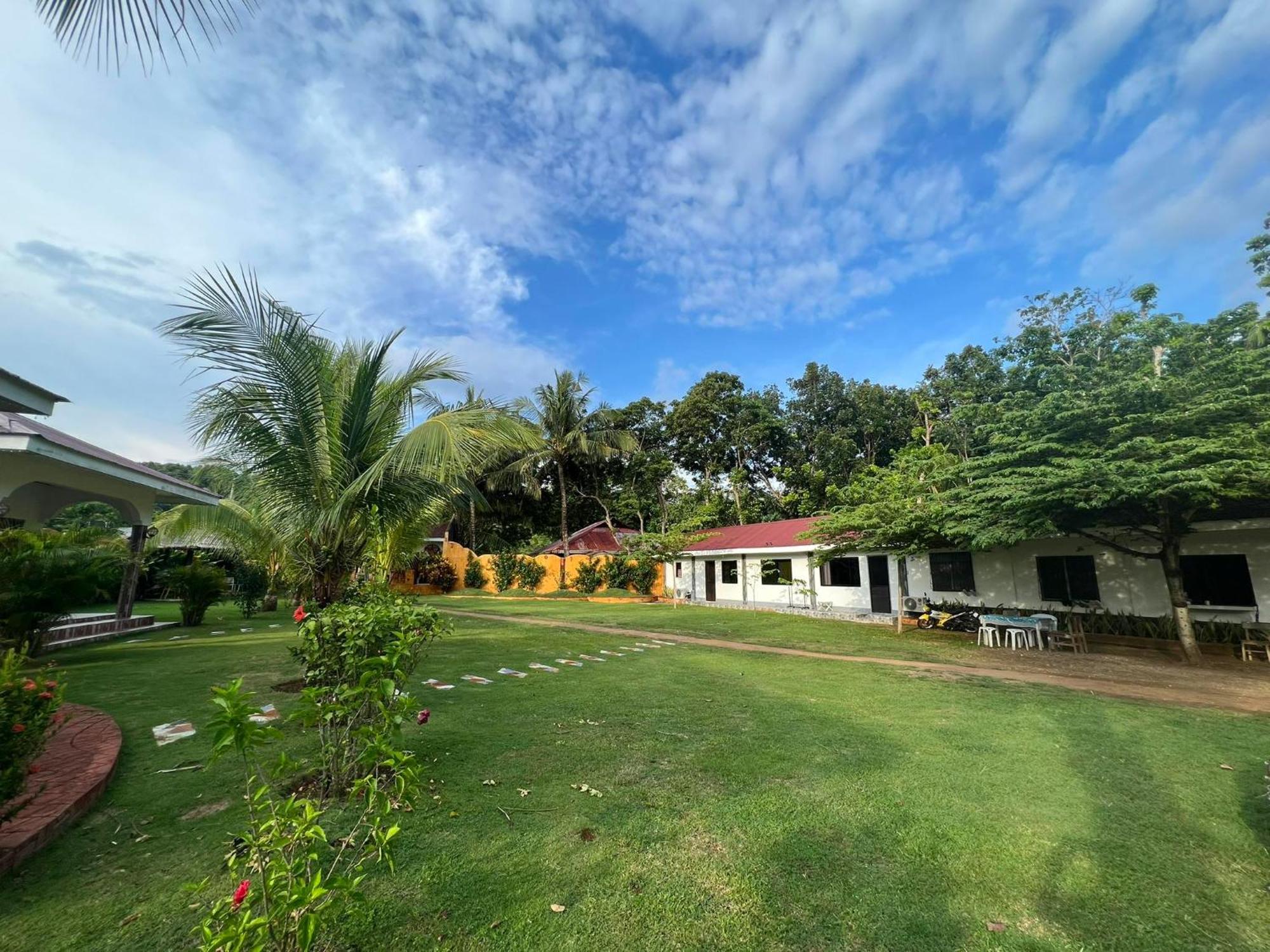 E&N Paradise Island Resort Siquijor Exterior photo