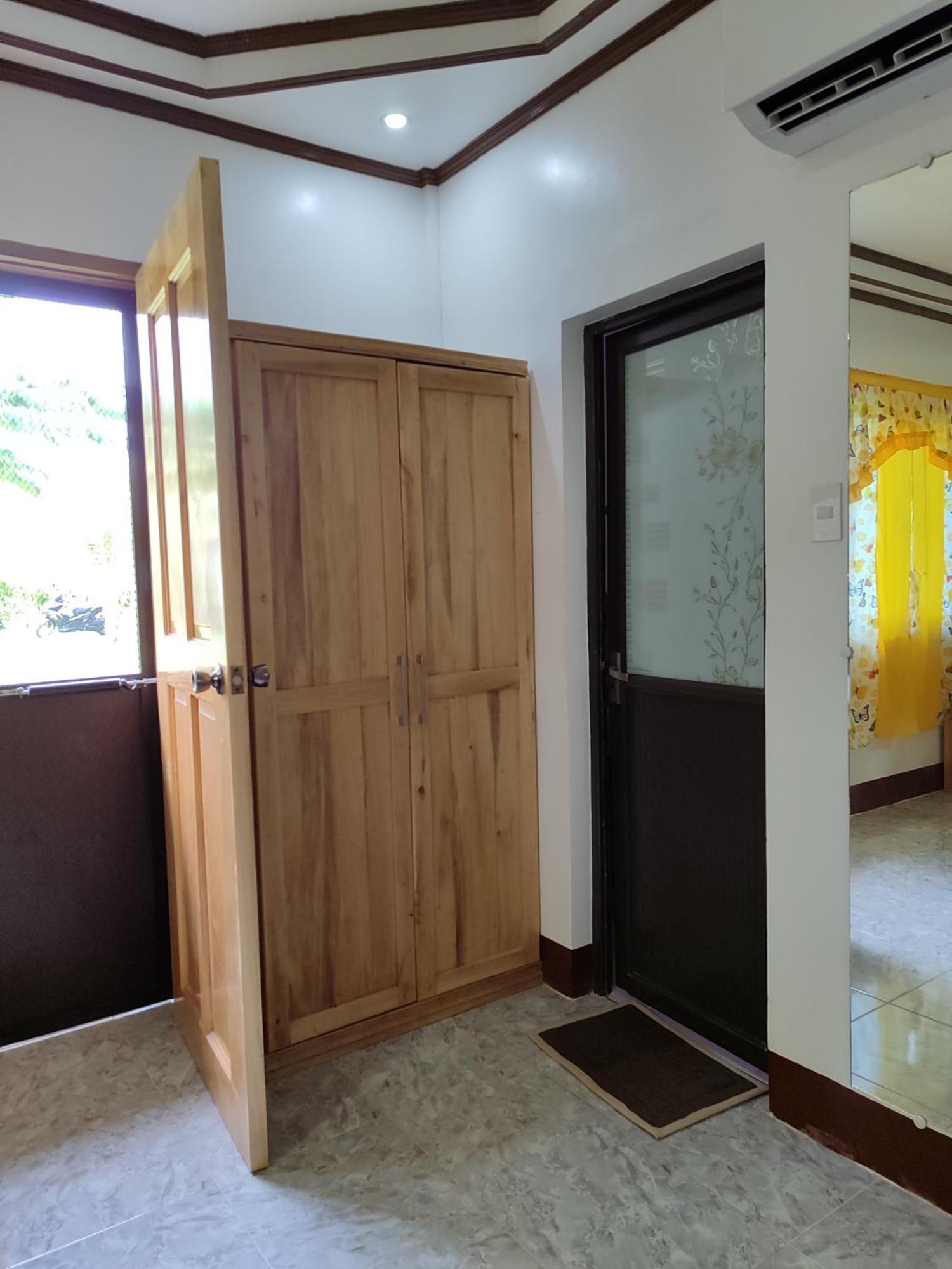 E&N Paradise Island Resort Siquijor Room photo