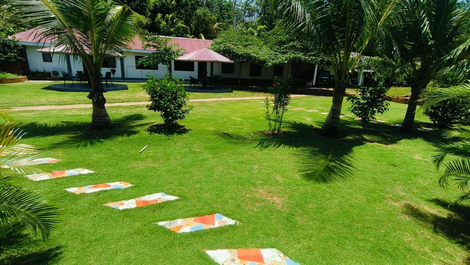 E&N Paradise Island Resort Siquijor Exterior photo